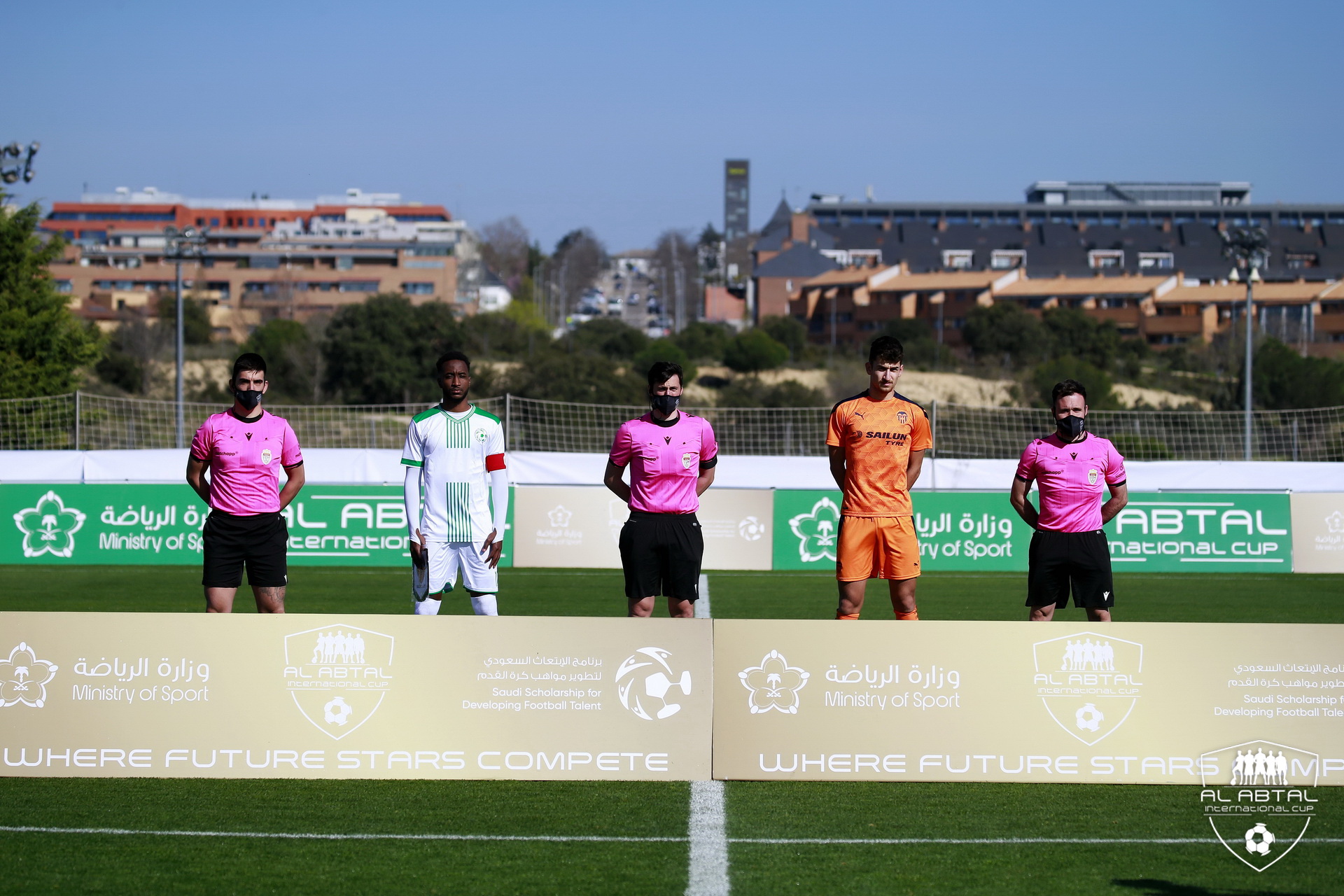 Los Saudi Future Falcons “Green” Encabezan El Grupo “D” De AL ABTAL ...